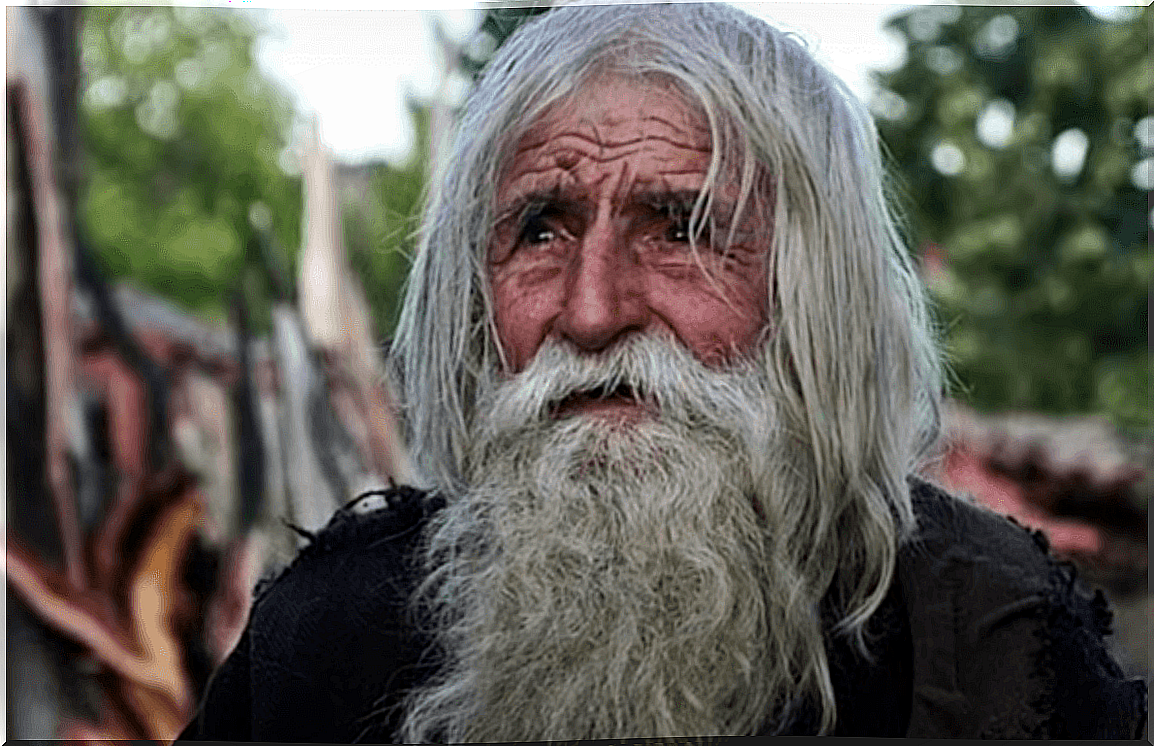 Grandpa Dobri, a benefactor beggar