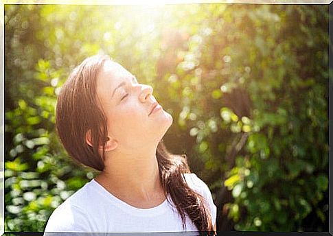 Woman living the here and now symbolizing how to think about yourself