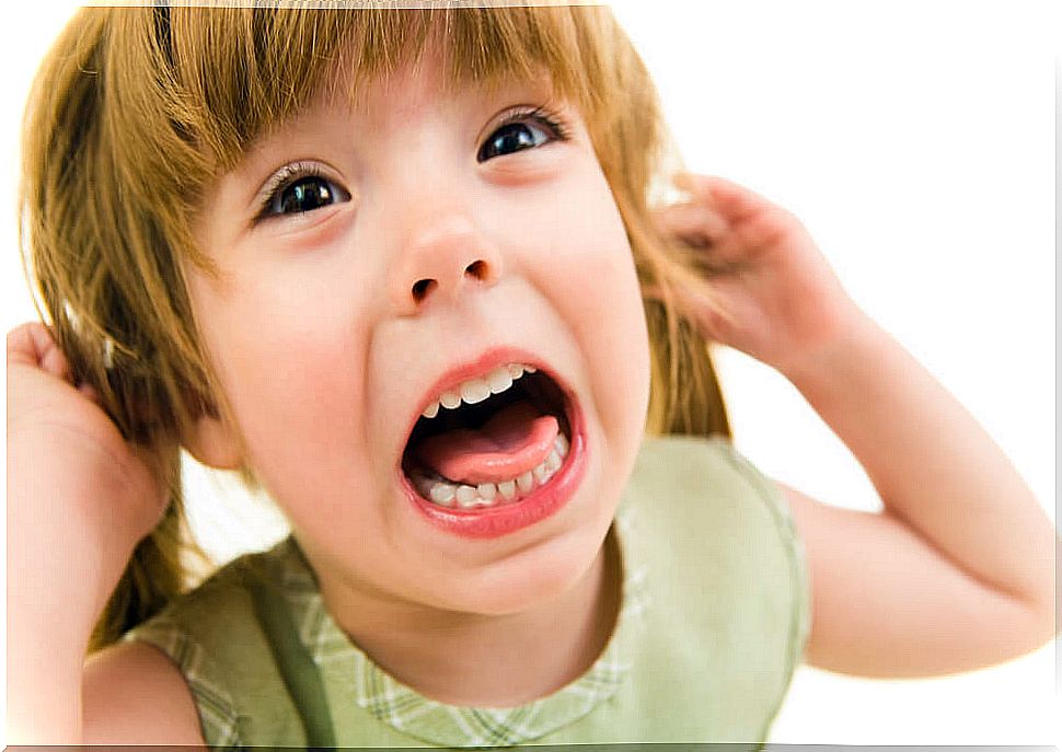 Girl with trichotillomania